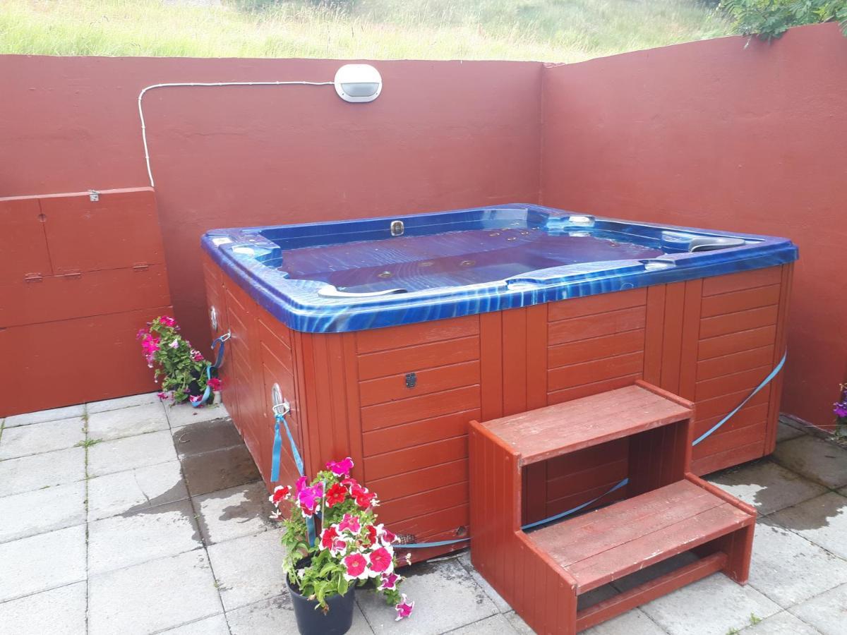 Brunalaug Guesthouse - Holiday Home Eyjafjaroarsveit 외부 사진